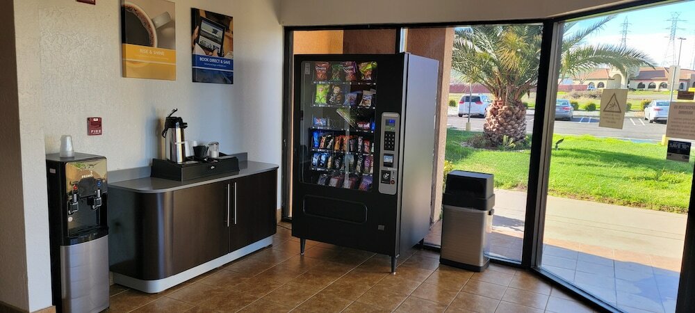 Фото Motel 6 Santa Nella, Ca - Los Banos