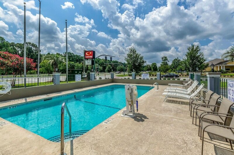 Гостиница Econo Lodge Goose Creek в Гус-Крик