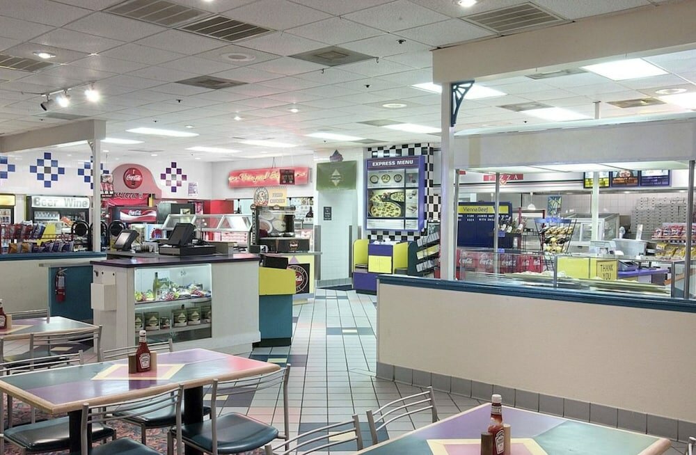 Фото Seralago Hotel & Suites Main Gate East