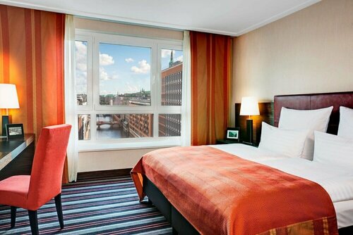 Гостиница Steigenberger Hotel Hamburg в Гамбурге