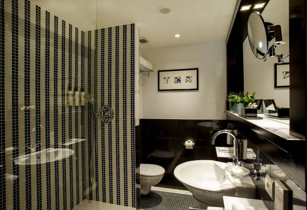 Фото Sofitel Lisbon Liberdade