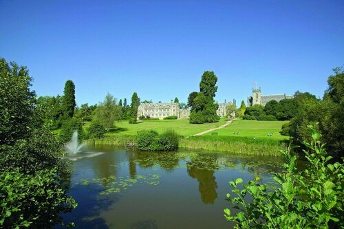 Внешний вид отеля Ashdown Park Hotel & Country Club в Уилдене, фото 4