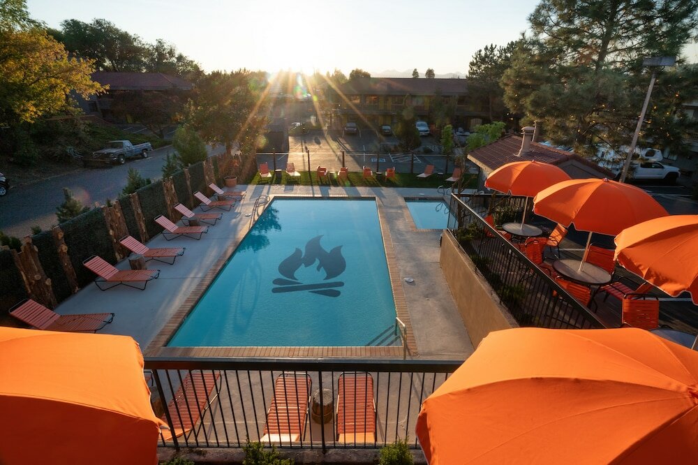 Фото Campfire Hotel