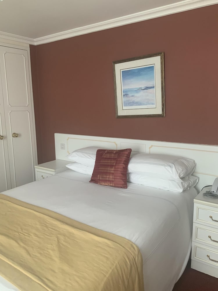 Фото Marina Metro Hotel