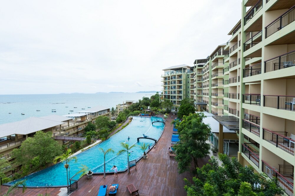 Фото Royal Phala Cliff Beach Resort and SPA