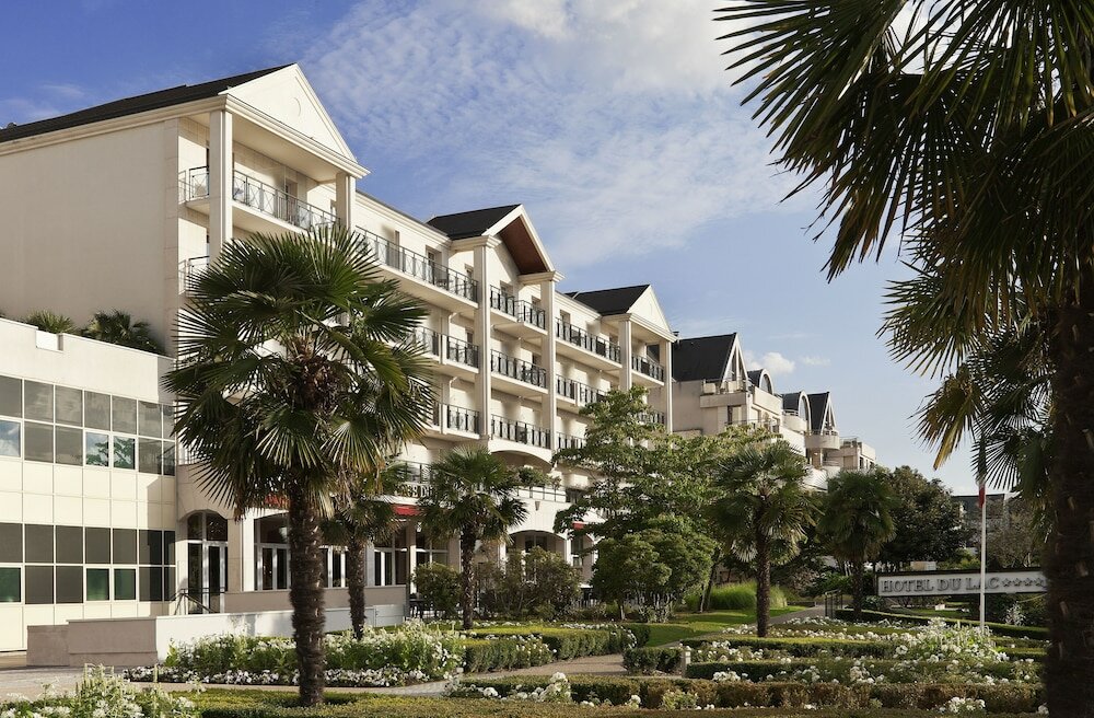 Фото Hôtel Barrière l'Hôtel du Lac