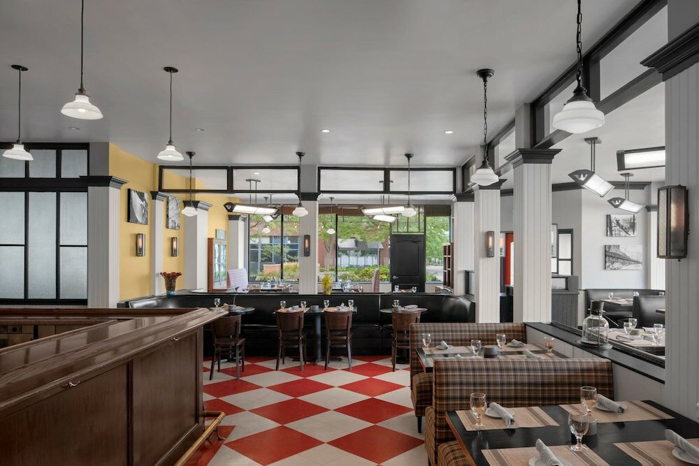 Фото Sheraton Lincoln Harbor Hotel