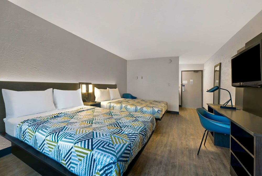 Фото Motel 6 Oak Creek, Wi