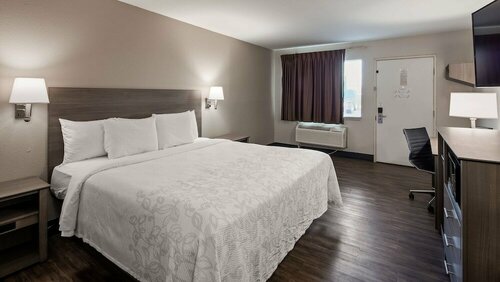 Гостиница SureStay Hotel by Best Western Findlay в Финдли