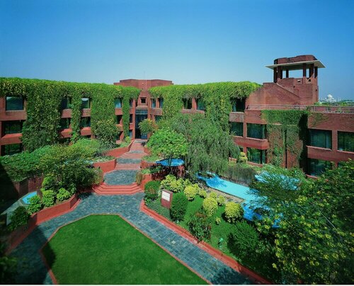 Гостиница ITC Mughal, A Luxury Collection Resort & SPA, Agra в Агре