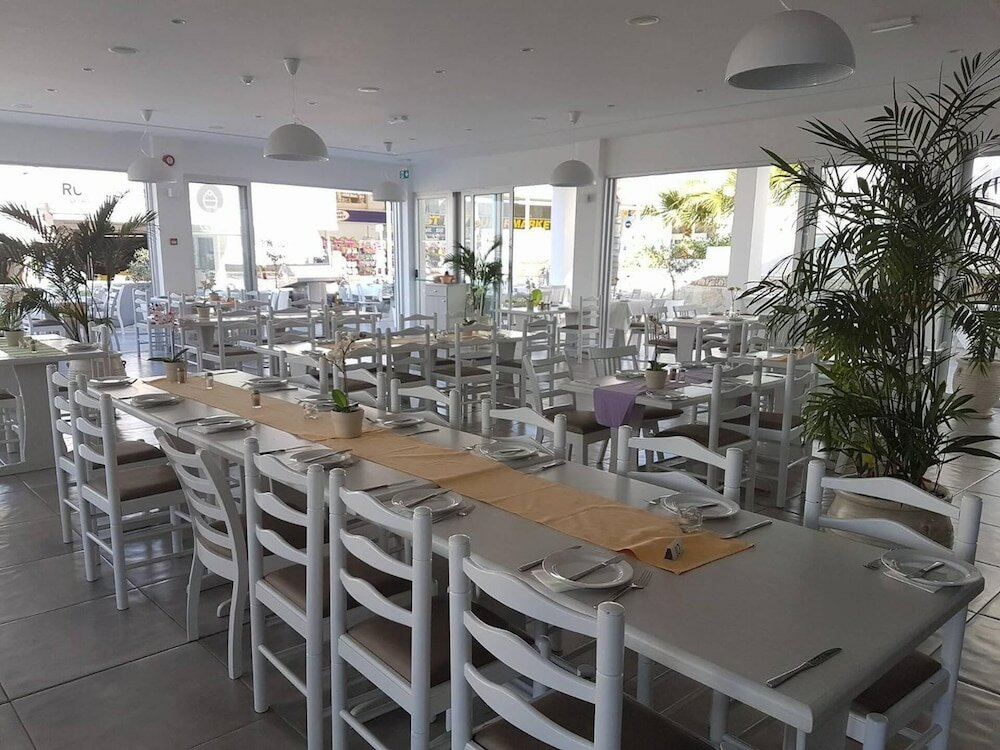 Фото Melini Hotel Suites