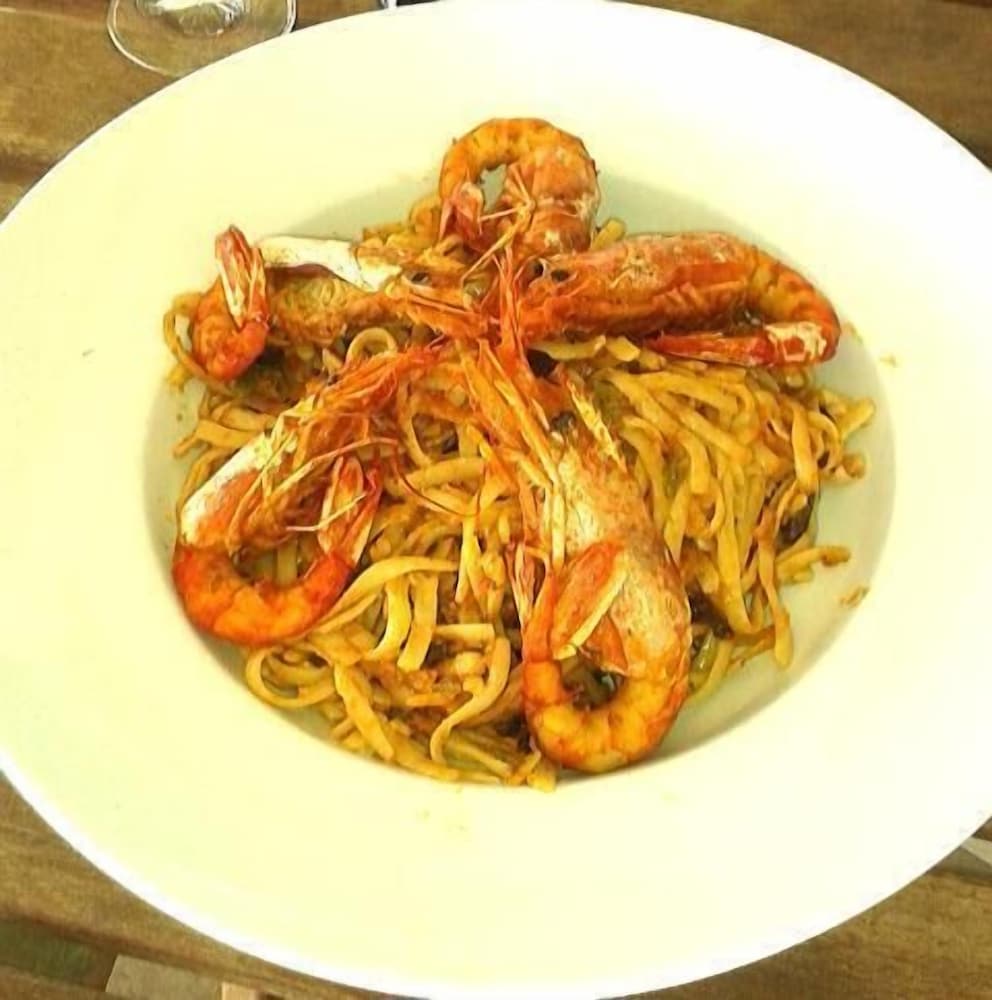 Фото Hotel Lefkadi