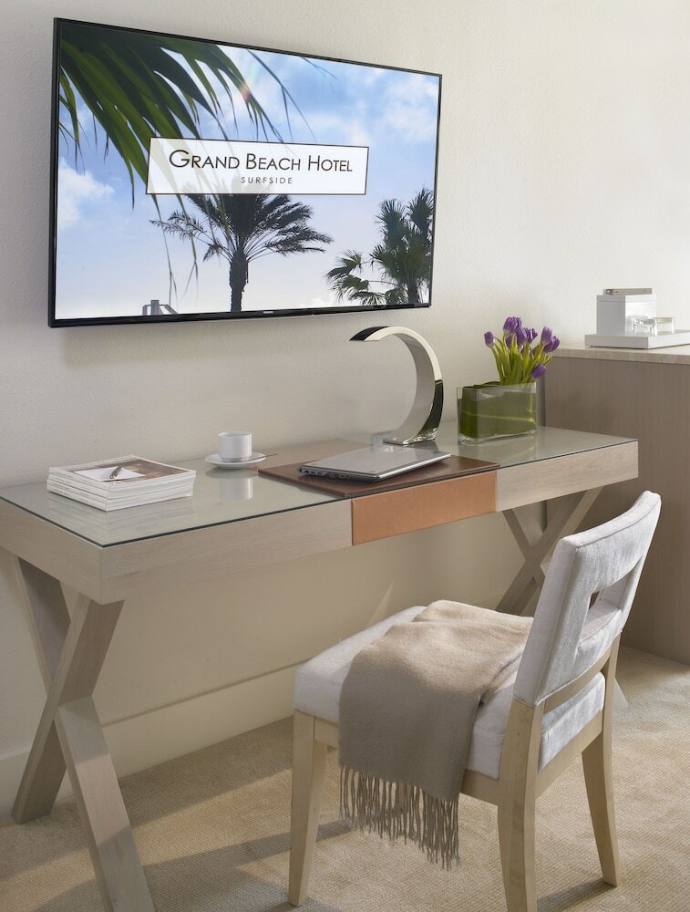 Фото Grand Beach Hotel Surfside West