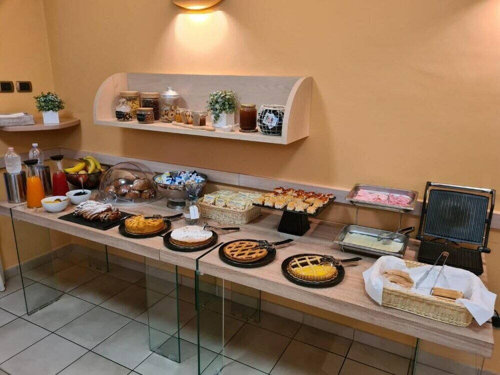 Фото Hotel Cladan