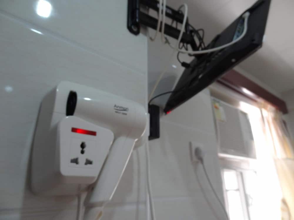 Фото Tai Wah Hostel