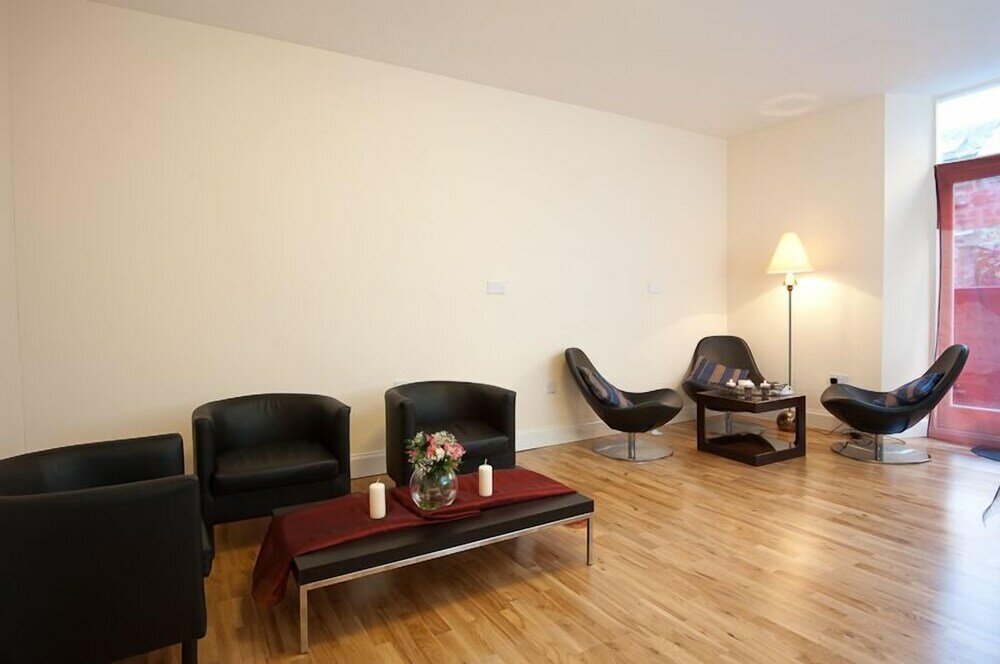 Фото Windsor Street Apartments