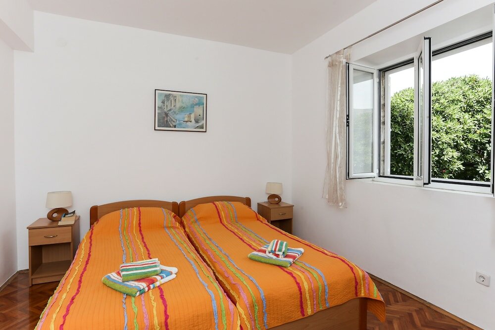 Фото Apartments Sisic