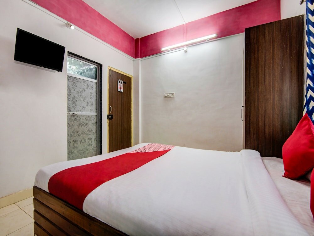 Фото Oyo 35865 Anjum Holiday Home