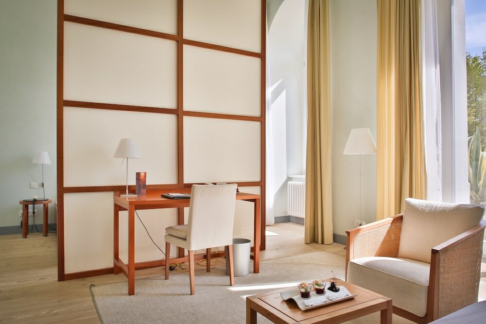 Фото Hotel Schloss Neuhardenberg