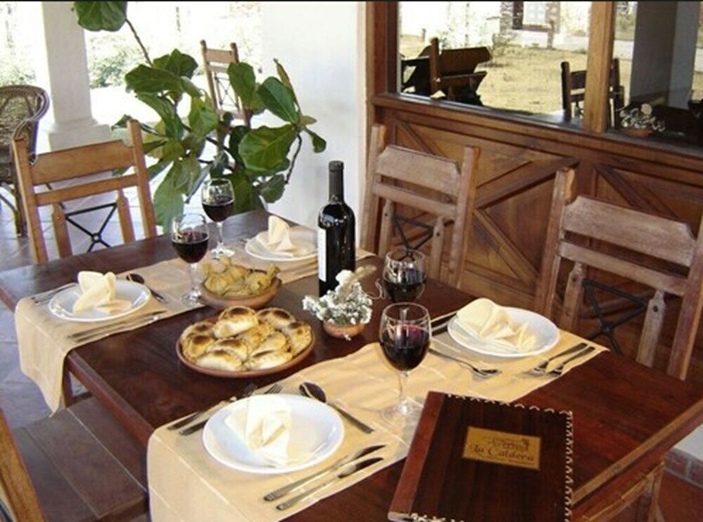 Фото Hosteria La Caldera