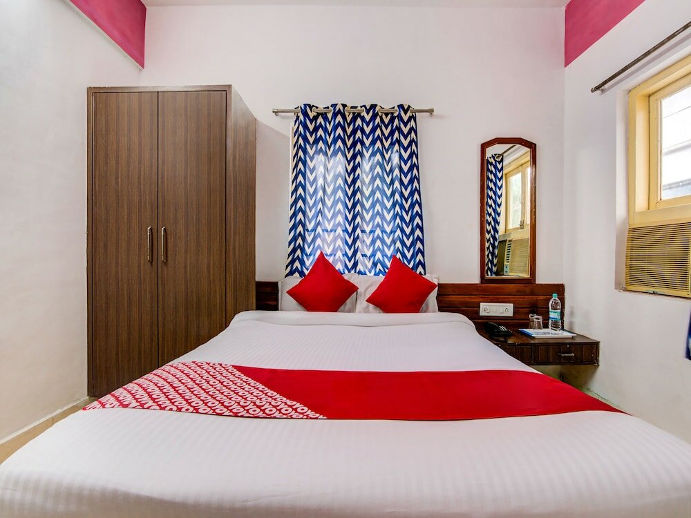 Фото Oyo 35865 Anjum Holiday Home