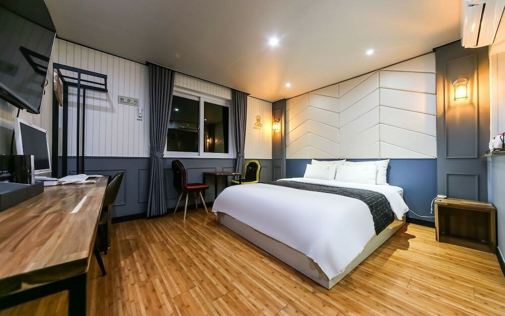 Фото Luxury Motel