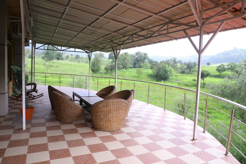 Фото Hotel The Woodz