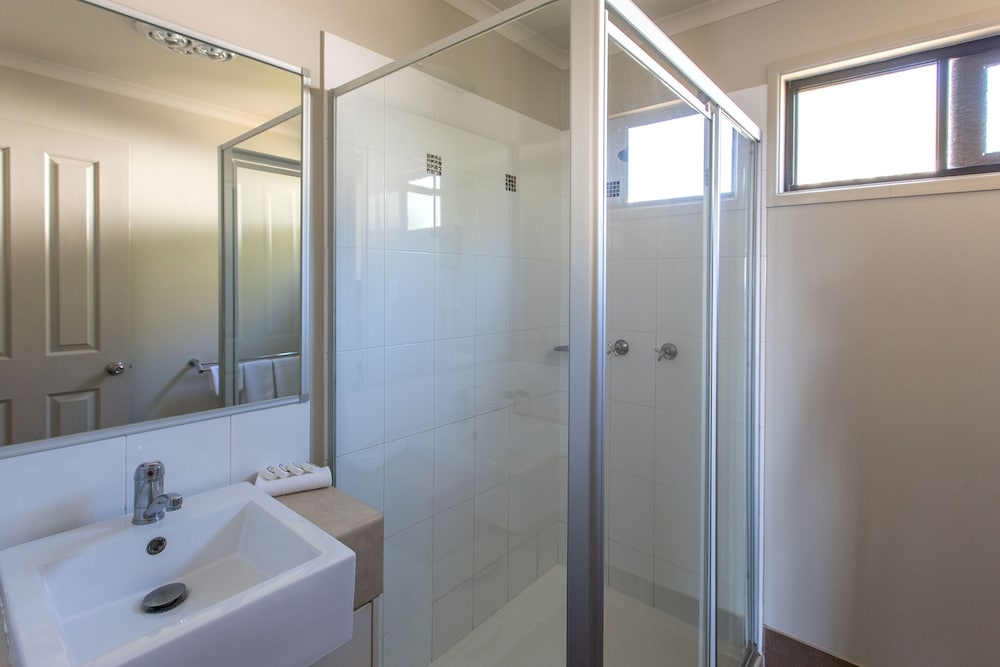 Фото Ocean Beach Tourist Park