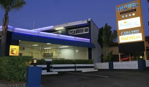 Гостиница Aspley Motor Inn в Брисбене