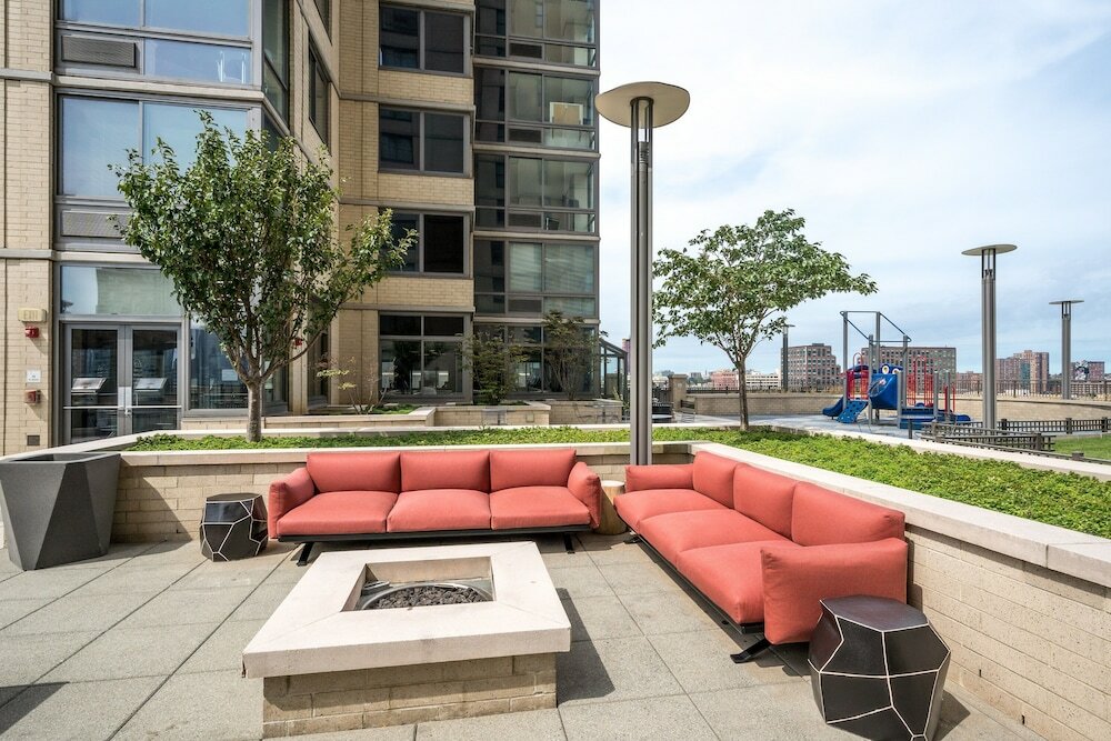 Фото Global Luxury Suites at Newport