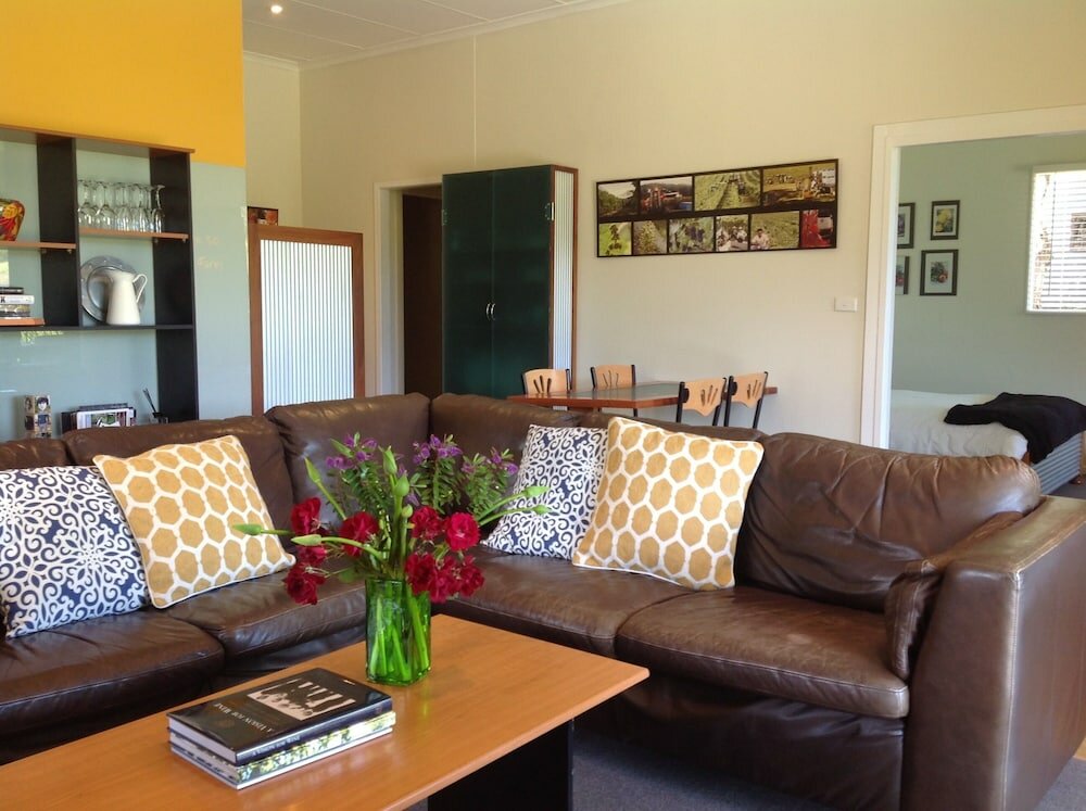 Фото Valley Farm Vineyard Cottages