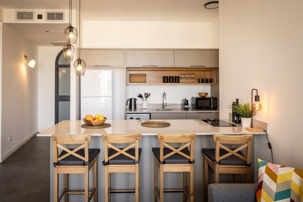 Фото Old Charm & Modern Meets by Sea N' Rent