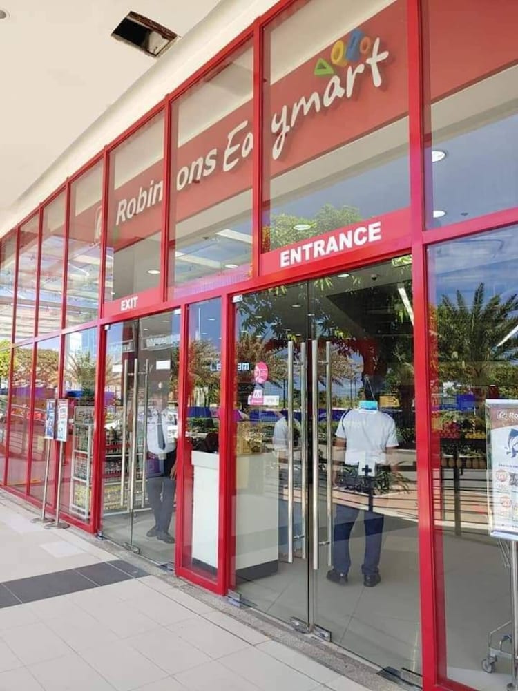 Фото One bedroom Unit at mactan newtown