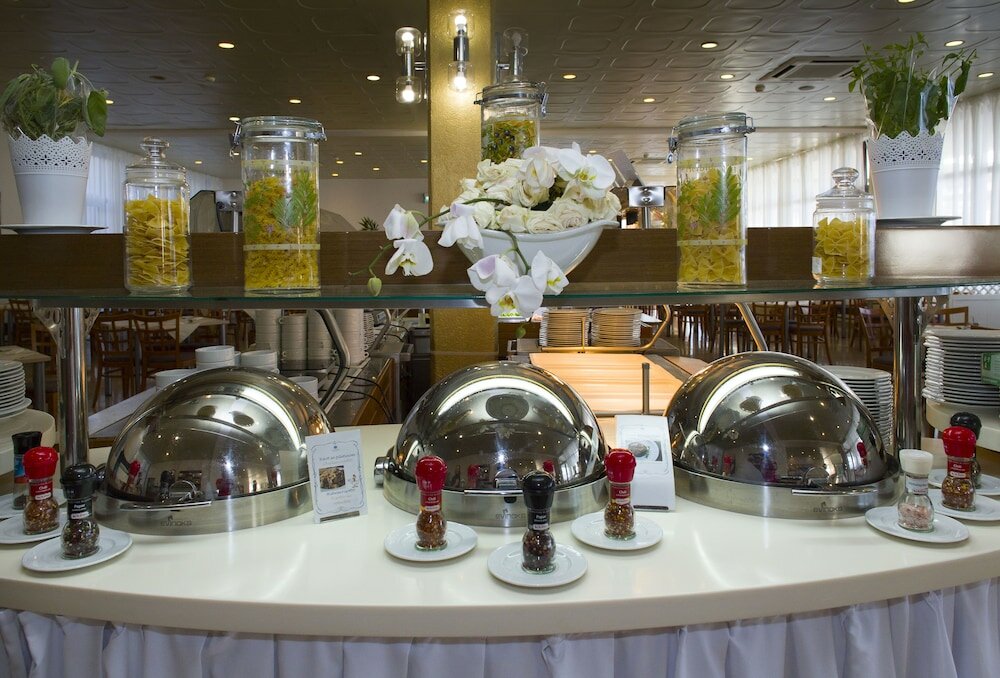 Фото Hotel Labineca