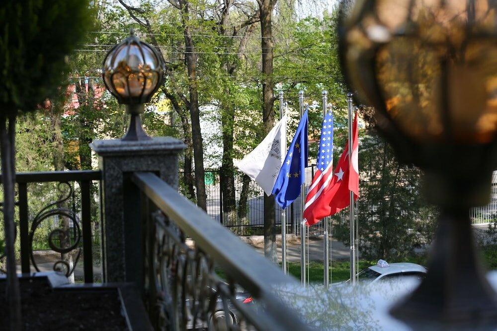 Фото The Plaza Hotel Bishkek