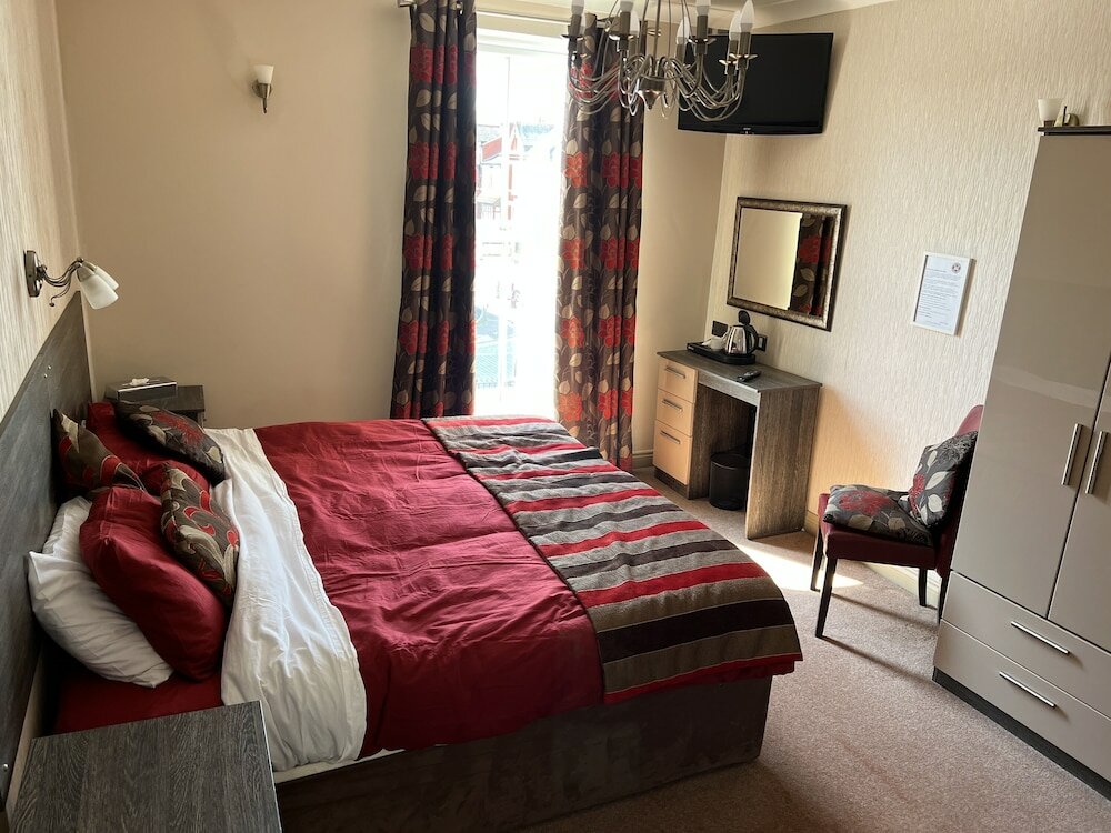 Фото отеля 4