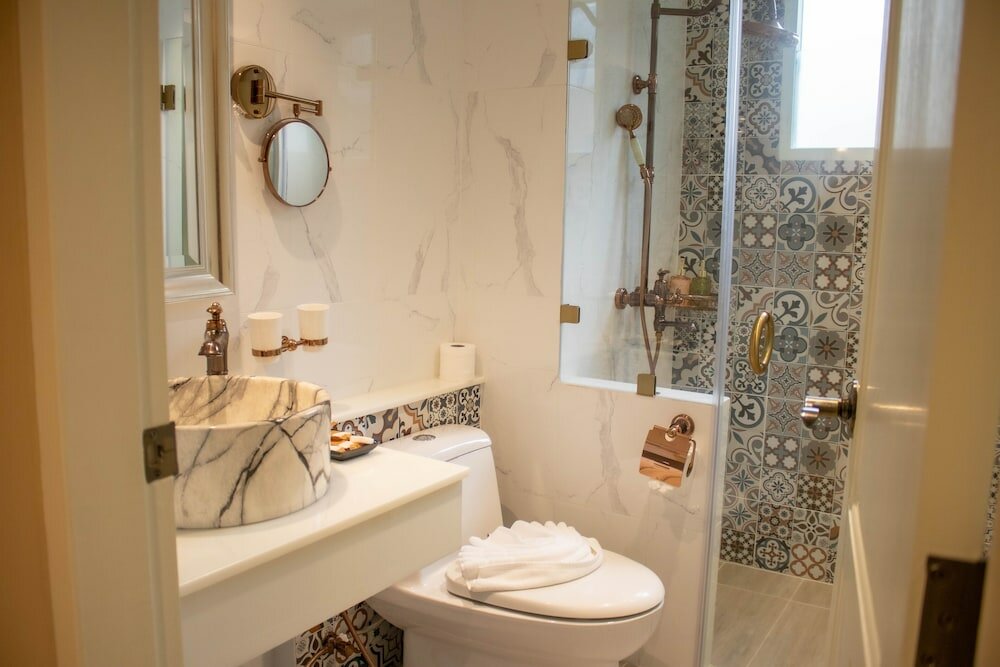 Фото Siri Ratchadamnoen Bangkok Hotel