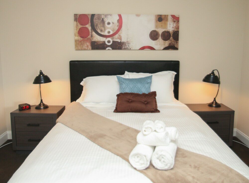 Фото UrHomeInPhilly- Market Street