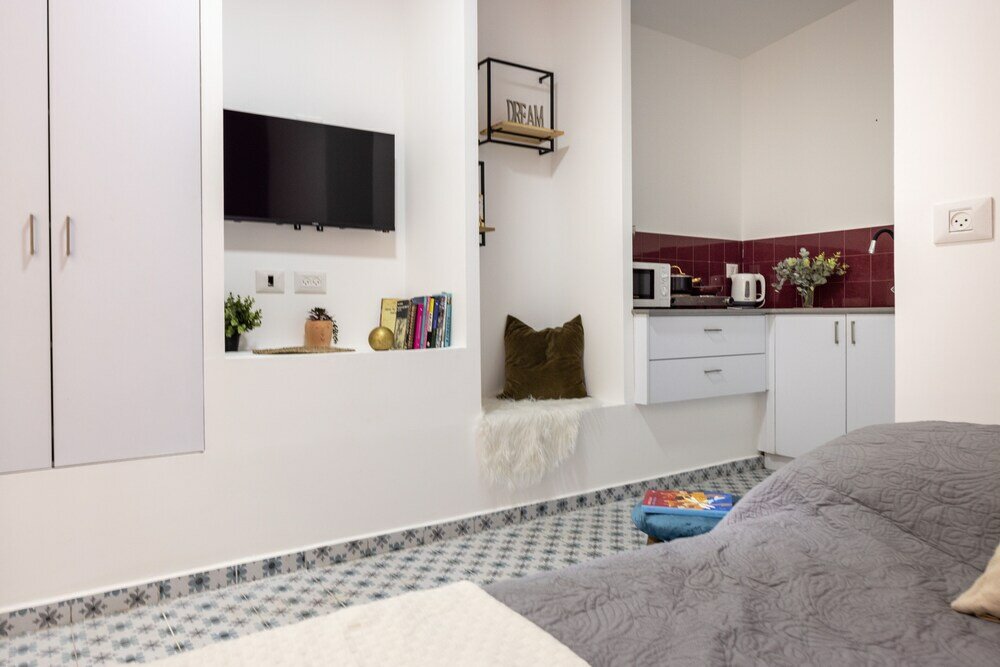 Фото Cozy Charm Stu Haifa Ctr by Sea N' Rent