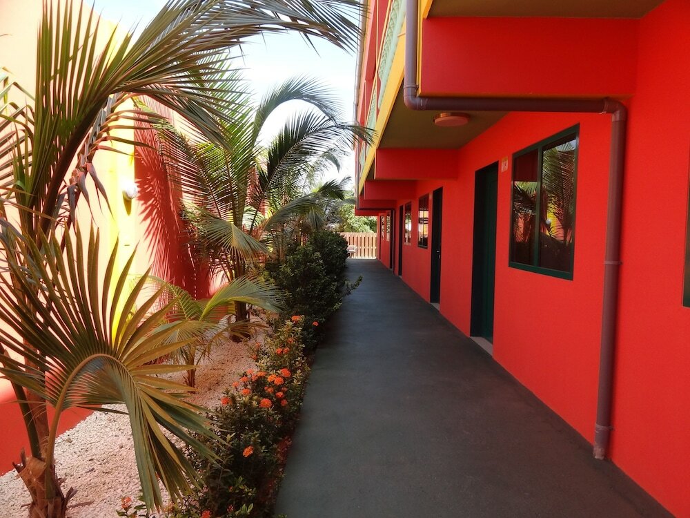 Фото Del Rey Apartments