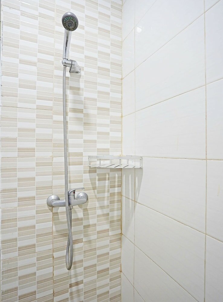 Фото Oyo 91508 Ruby Homestay Syariah