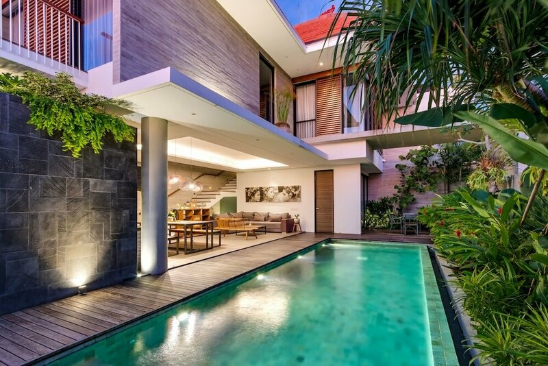 Гостиница Best Seller 2 Bedrooms Villa in Central Seminyak