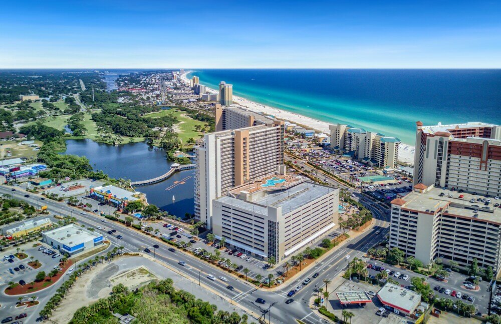 Фото Wharftown Beach and Golf