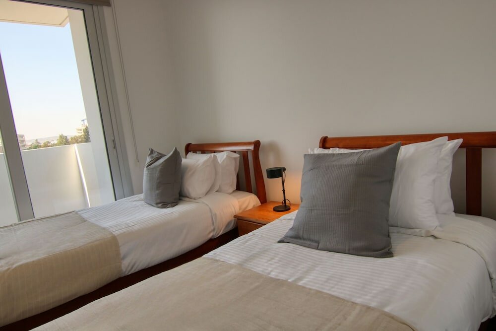 Фото Phaedrus Living Coral Suites Aquatic