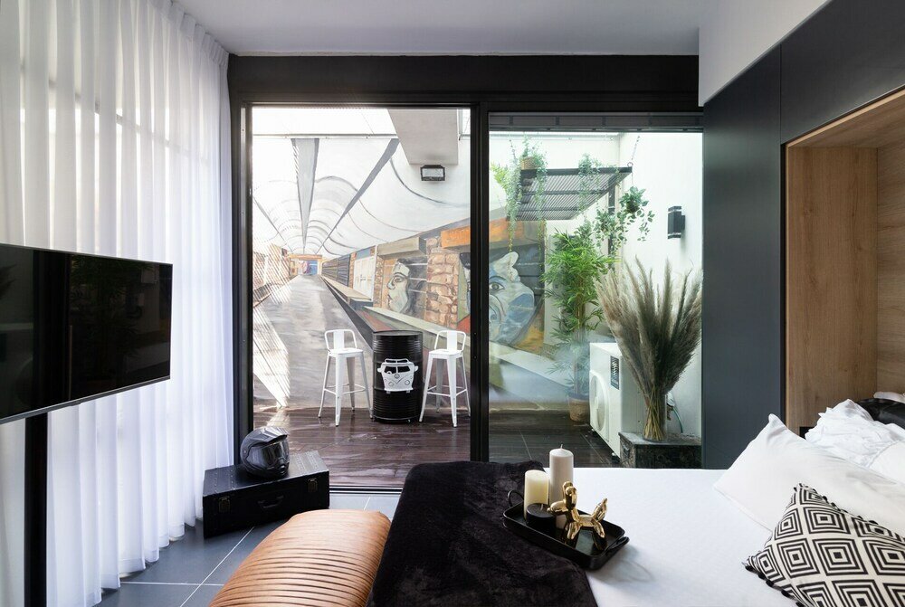 Фото Levontin Obsidian