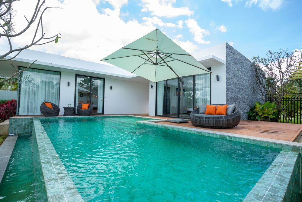 Фото Wonderland Suites and Resort