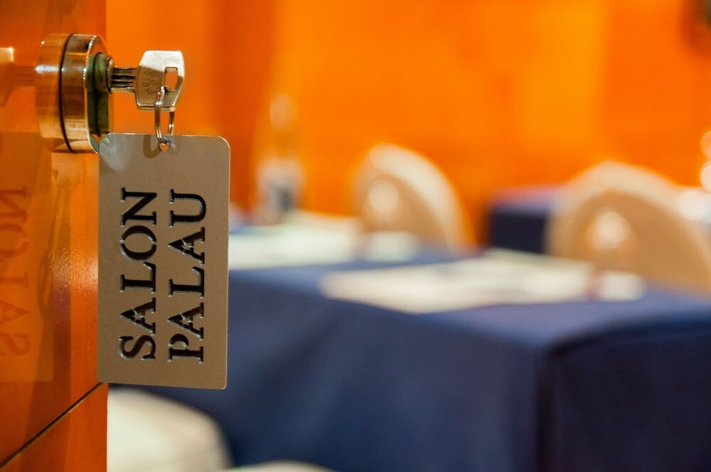 Фото Hotel Villacarlos