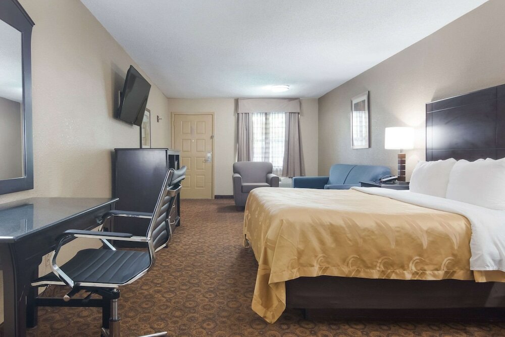 Фото Quality Inn Magnolia