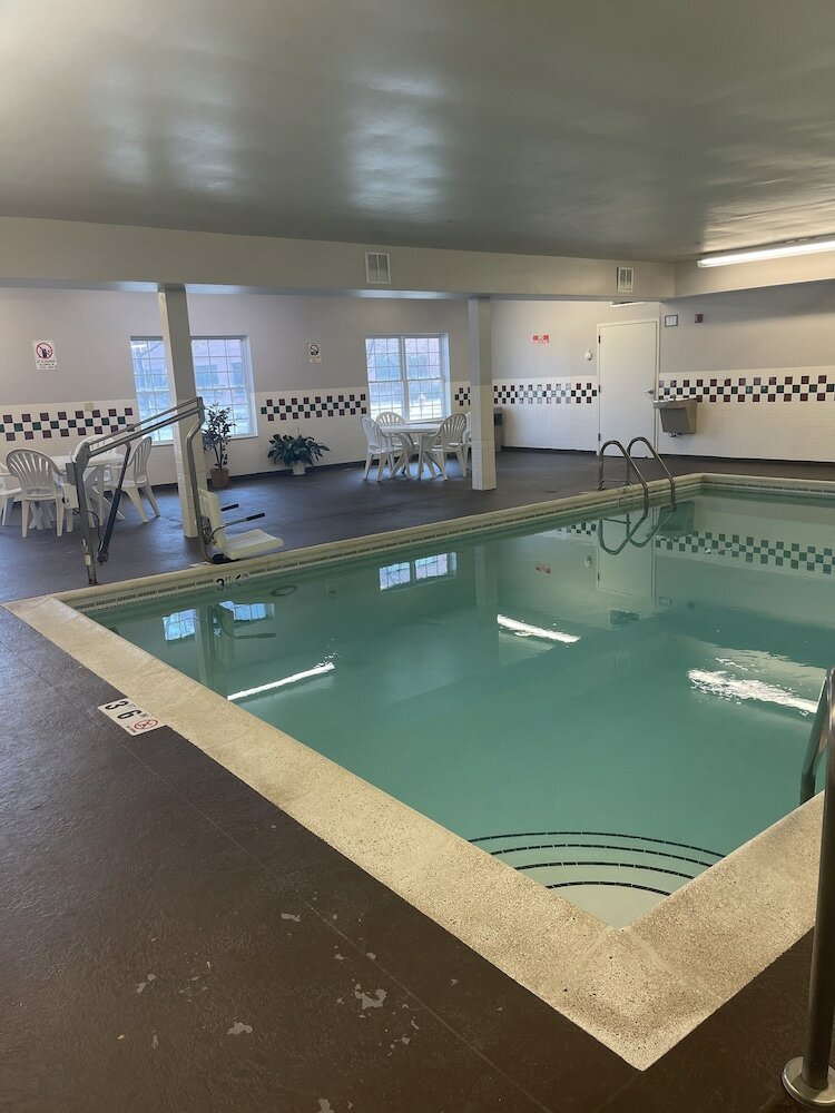 Фото Country Inn & Suites by Radisson, Elgin, Il