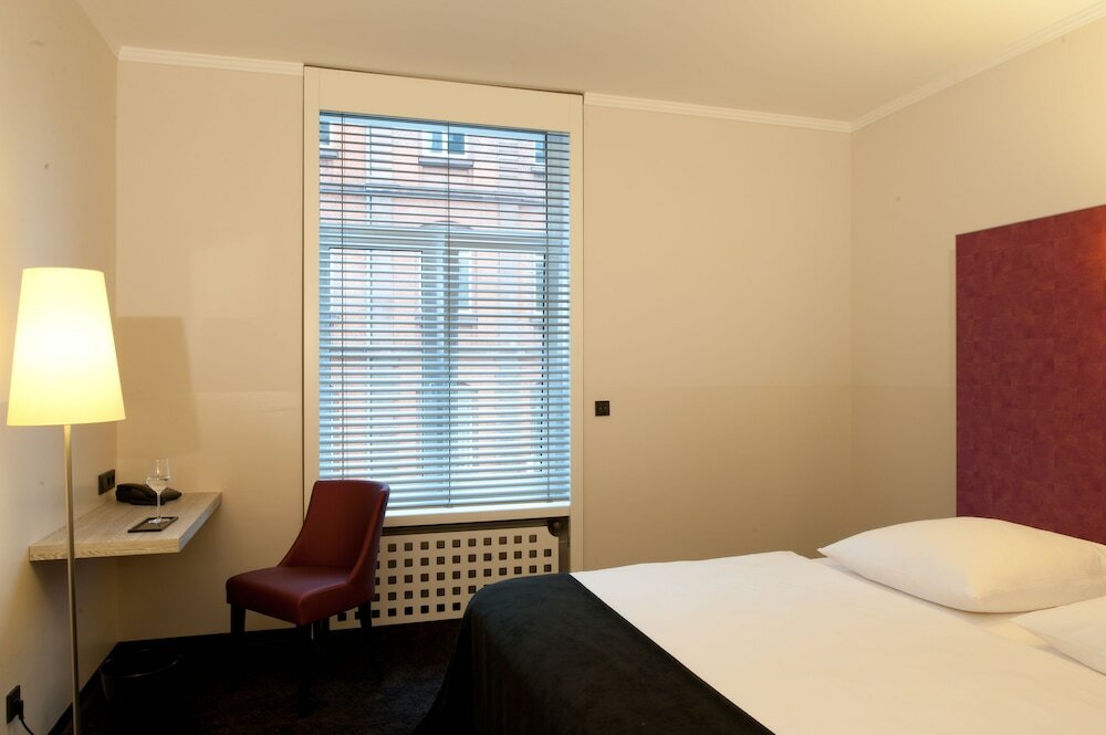 Фото Hotel Topas